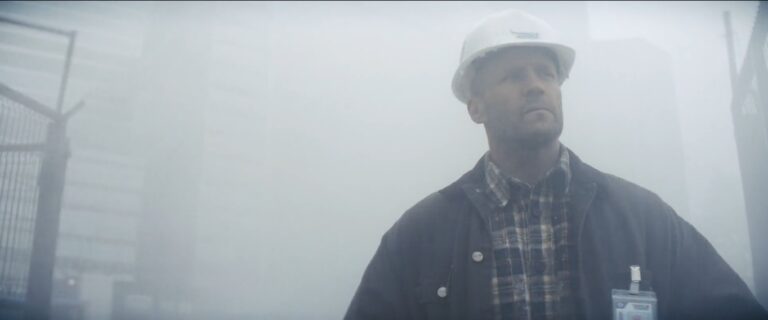 “A Working Man”: Jason Statham Balik Lagi, Tapi Kali Ini Biasa Aja