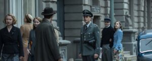 Munich, The Edge of War: Diplomasi di Ujung Jurang